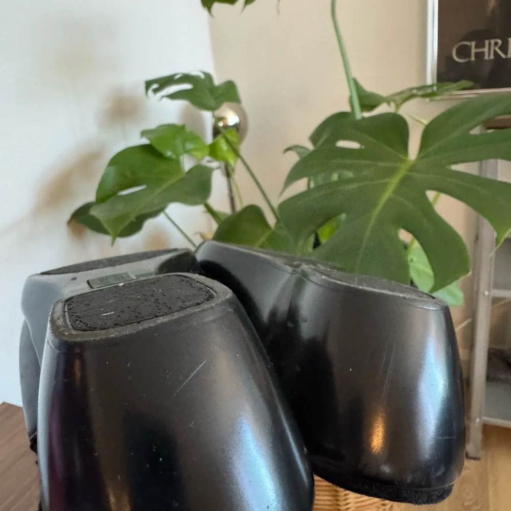 Walking Cradles Black Leather Open-Toe Wedge Slides